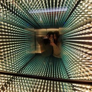 Meet your Posher, Jan